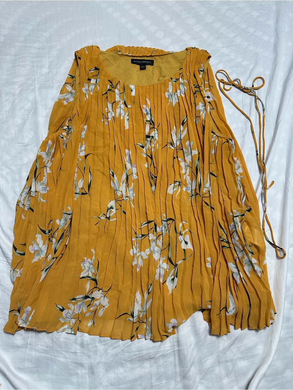 Banana Republic Yellow Floral Pleated Blouse